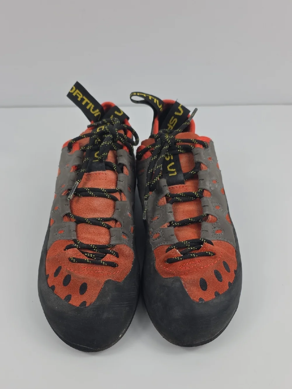 La Sportiva Tarantulace Orange Men's Climbing Shoes Size 9.5